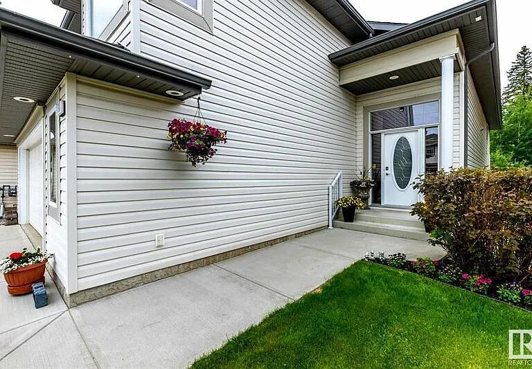 1798 Melrose Cres SW #HOUSE — Photo 3