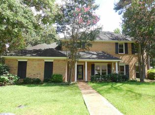 1490 Kristen Dr, Jackson, MS 39211