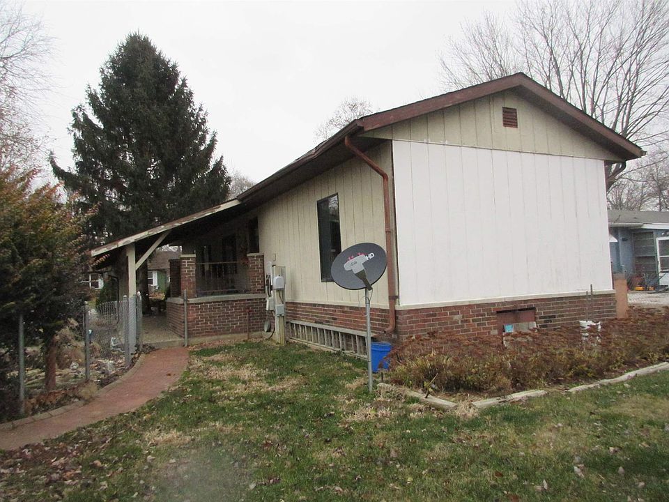 2nd image of 2419 Sunrise Dr