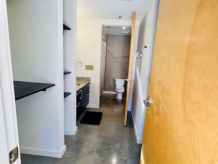 600 12th Ave S #1704 — Photo 10