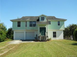 1020 15th St SW, Naples, FL 34117