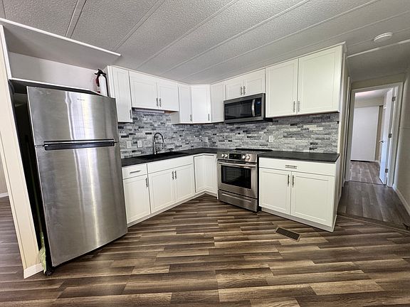 5th image of 66080 Thames Rd N #80