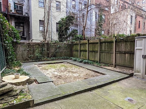 2nd image of 117 W 74th St #C