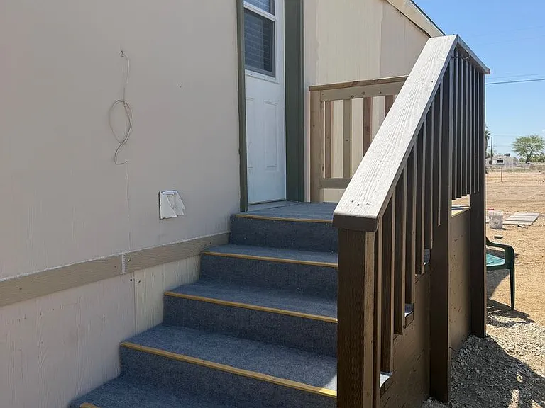 255 E 5th St — Photo 12