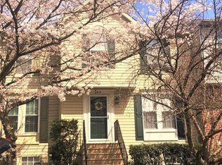 2413 Bolton Ln, Crofton, MD 21114