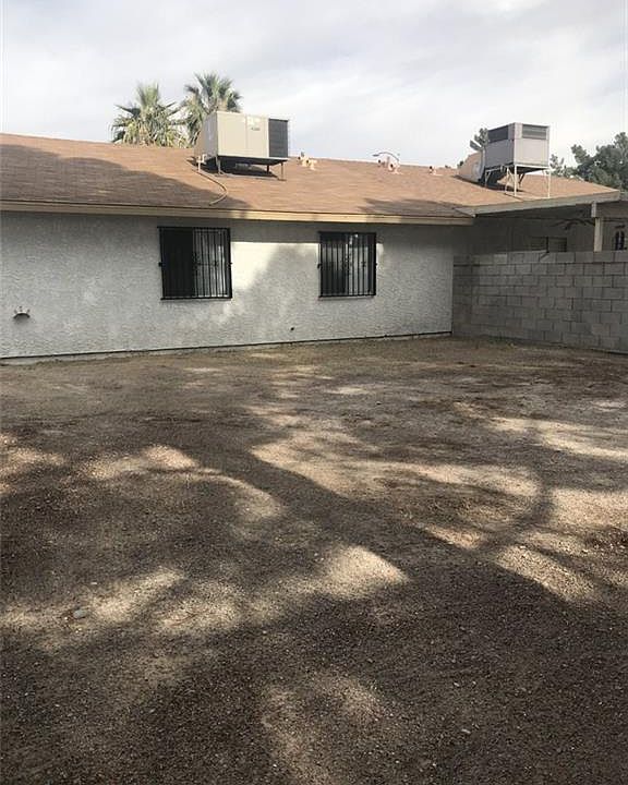 2nd image of 4236 Thyme Ave