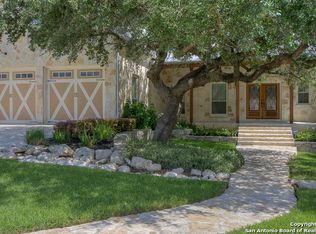 405 Centennial Cv, New Braunfels, TX 78130