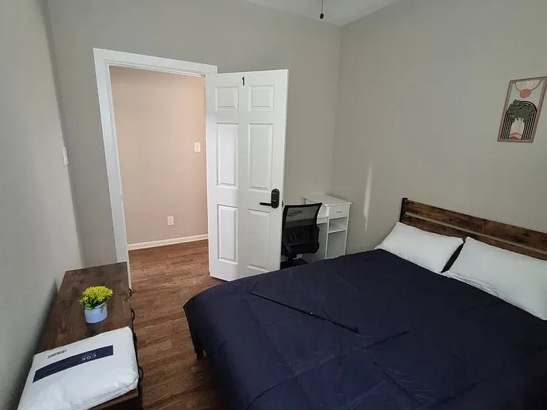 7517 Sandle St #1 — Photo 2