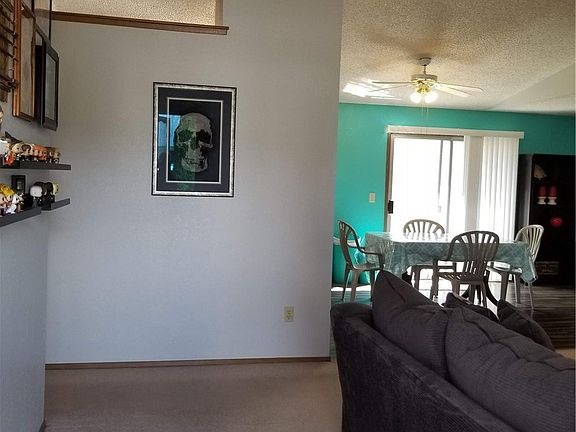 2nd image of 947 N Fairmont Ave