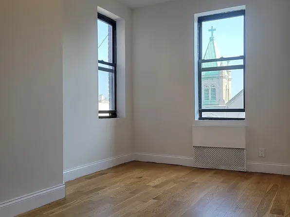 115 E 116th St APT 5E, New York, NY 10029
