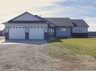 855 S Table Mountain Loop, Cheyenne, WY 82009