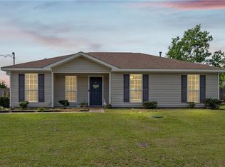 13588 James Copeland Dr, Mobile, AL 36695