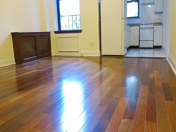 5th image of 433 E 83rd St APT 2B