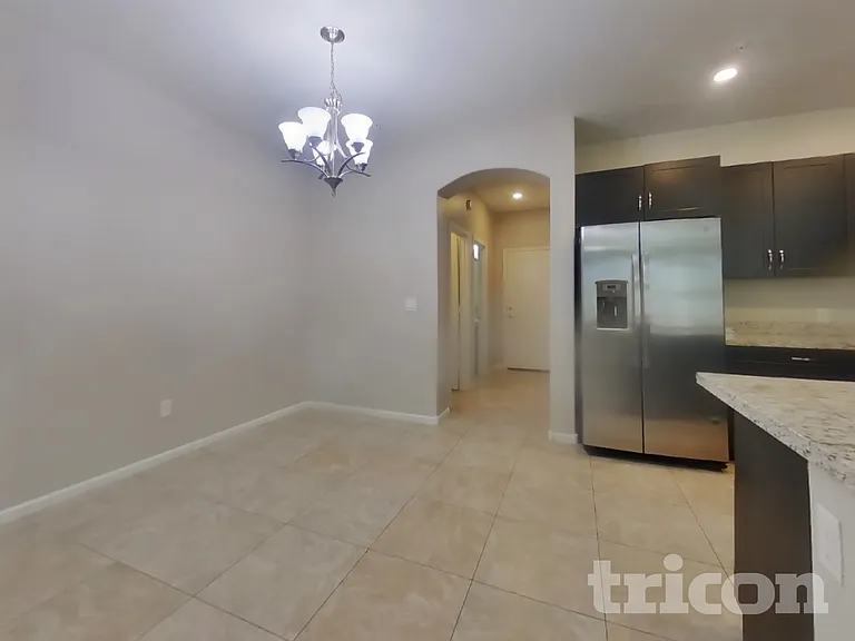 12532 W Hummingbird Ter — Photo 4