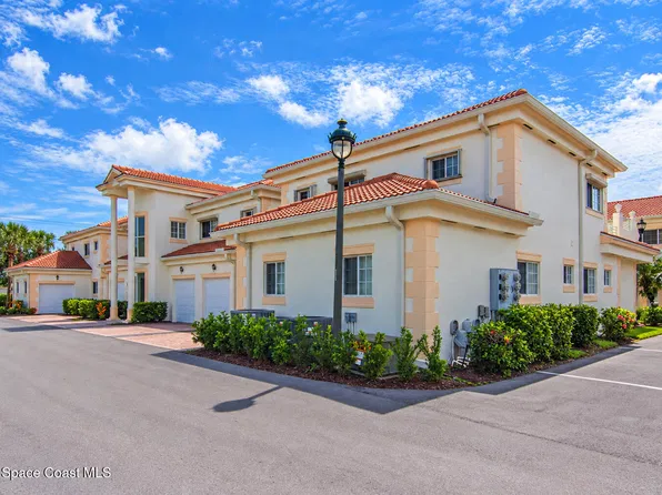 520 7th Sq APT 202, Vero Beach, FL 32962
