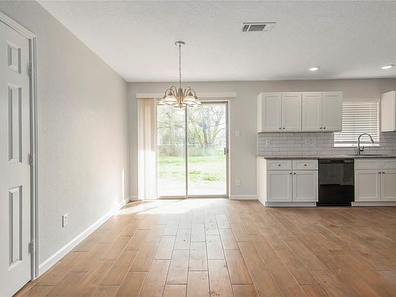5th image of 5922 Patridge Dr