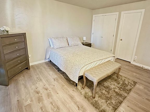 3rd image of 11120 Stratford Dr APT 118