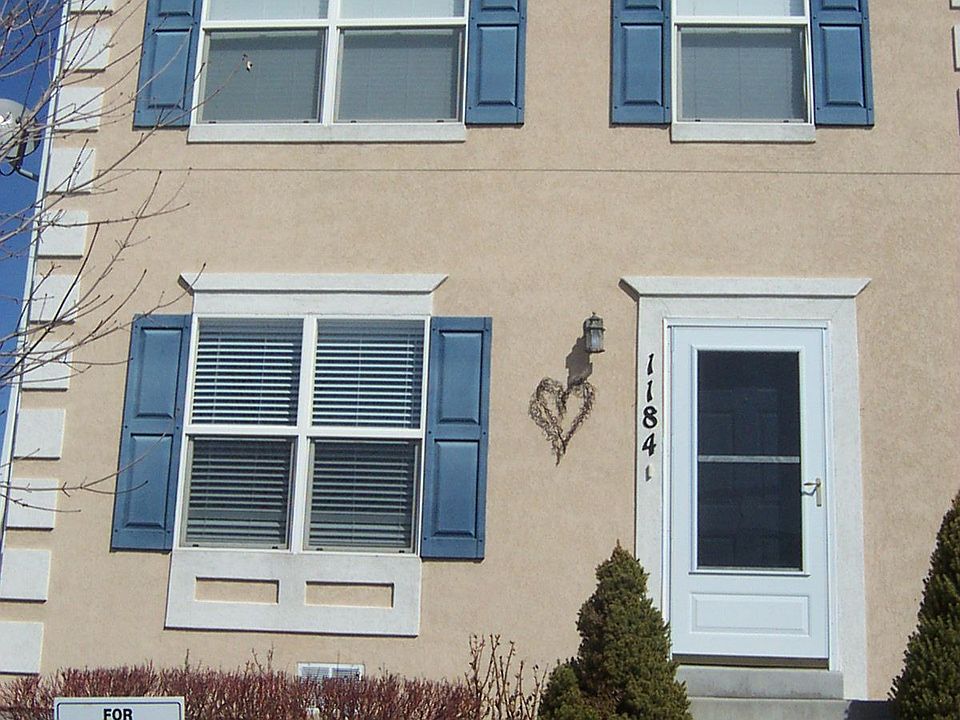 Front View of Home