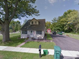 939 Jones St, Howell, MI 48843