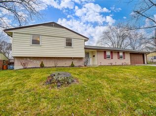 4328 Skylark Dr, Englewood, OH 45322