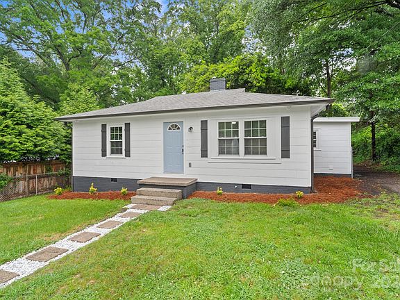 2nd image of 610 Westwood Cir