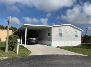 4022 69th St N, Riviera Beach, FL 33404