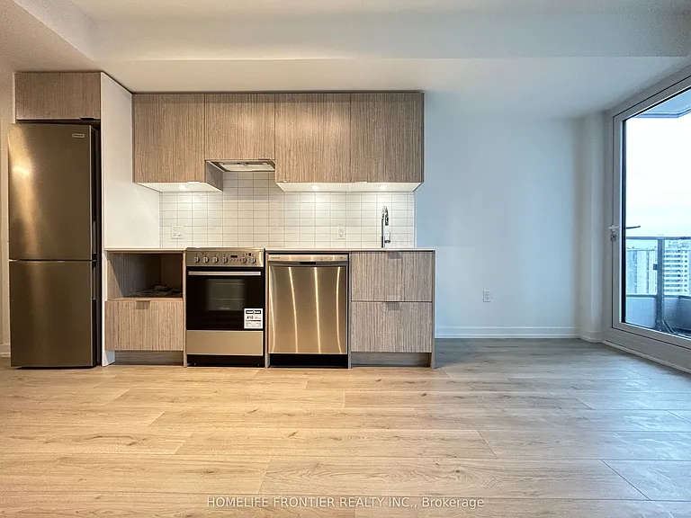 395 Bloor St E #1812 — Photo 9
