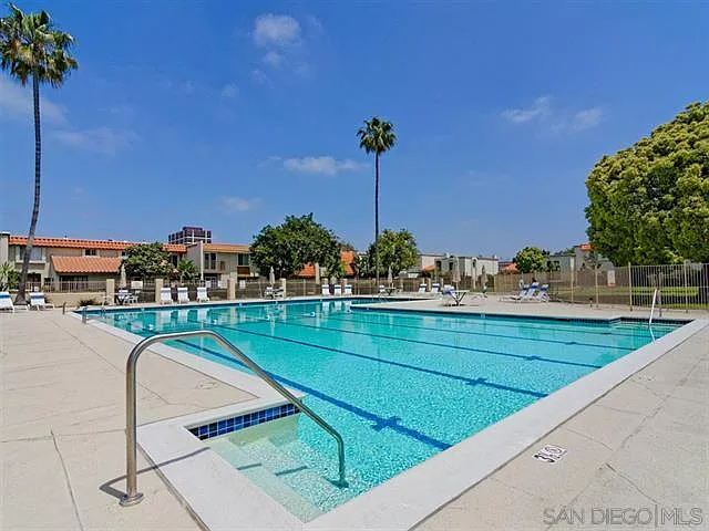 4181 Balboa Way — Photo 4