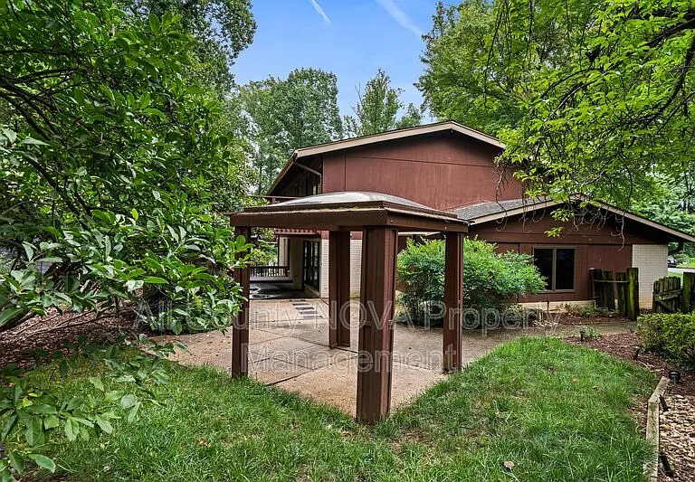 8108 Timber Valley Ct — Photo 42