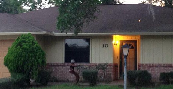 3rd image of 10 Covewood Cir
