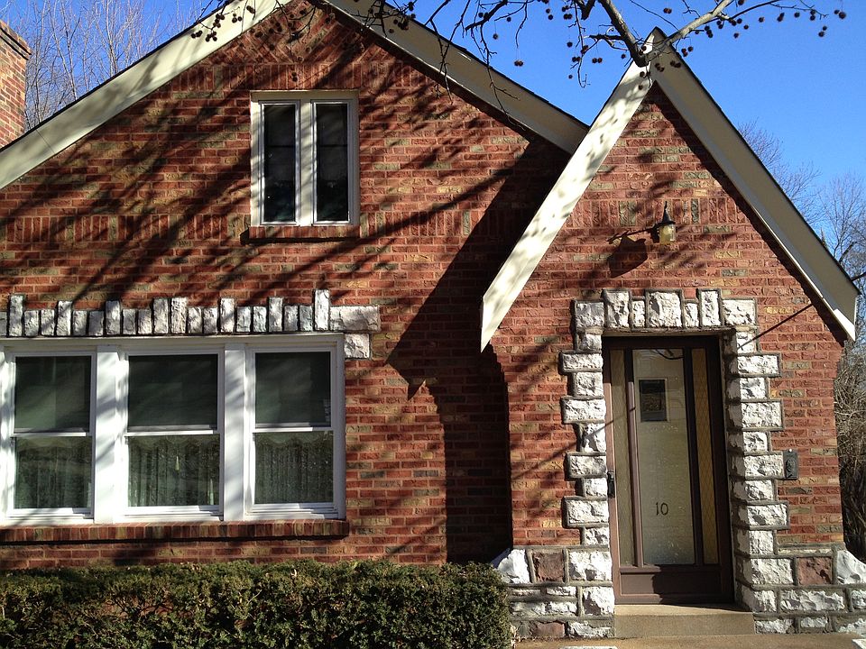 1st image of 10 S Schlueter Ave