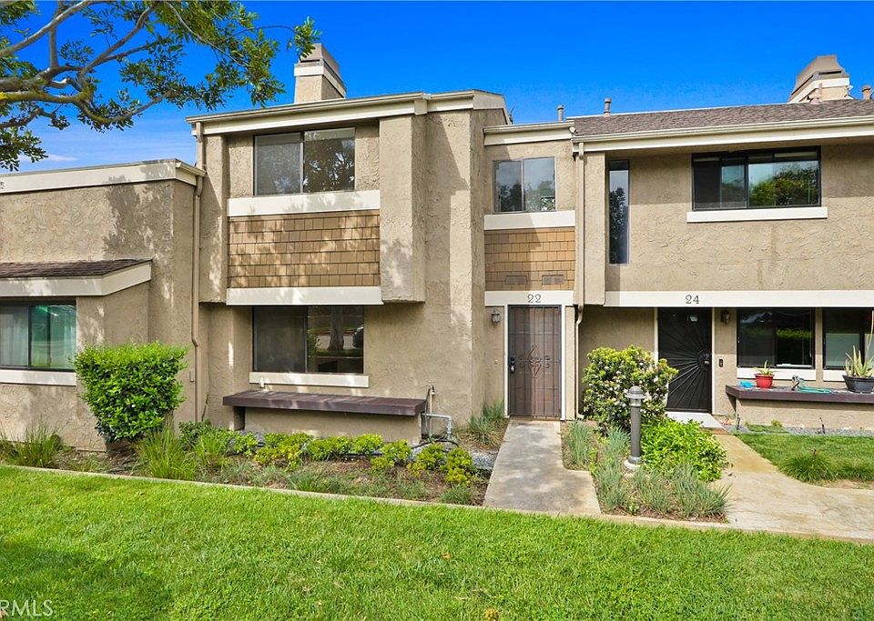 1st image of 22 Sand Dollar Ct
