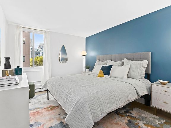 2nd image of 516 Main St APT 156