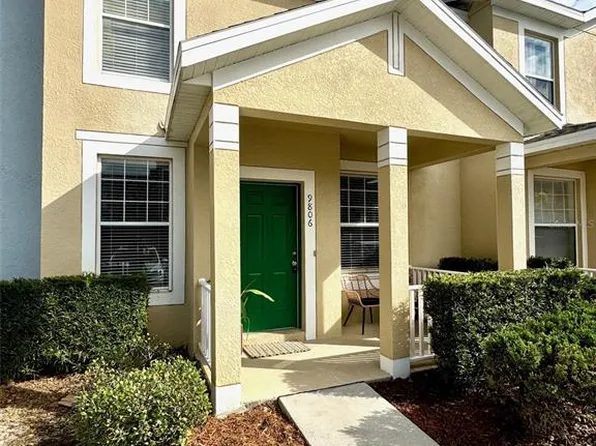 9806 Carlsdale Dr, Riverview, FL 33578