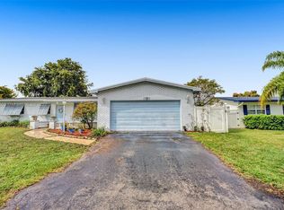 1700 NW 104th Ave, Pembroke Pines, FL 33026