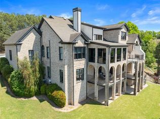 2771 Point Overlook, Gainesville, GA 30501