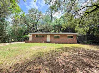 2202 Mission Rd, Tallahassee, FL 32304