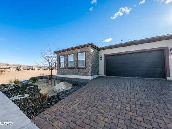 2123 Eaglehead Dr #102, Sparks, NV 89436
