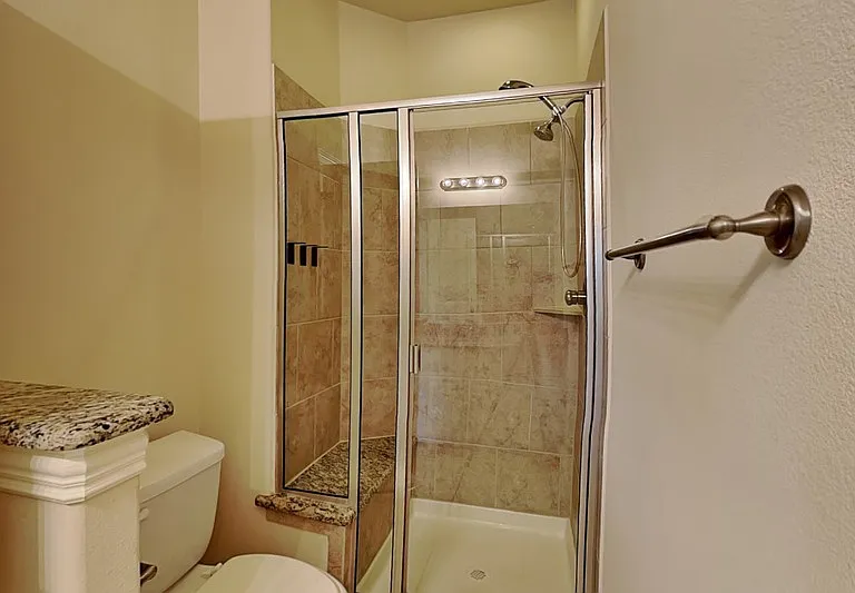 3006 Knightsbridge Ln — Photo 15