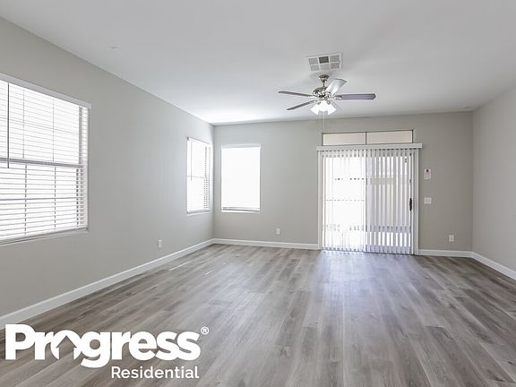 3rd image of 7905 Limbwood Ct