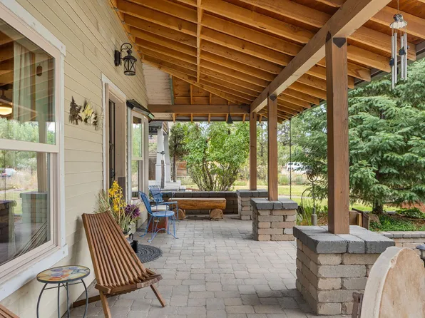615 NW Ogden Ave, Bend, OR 97703