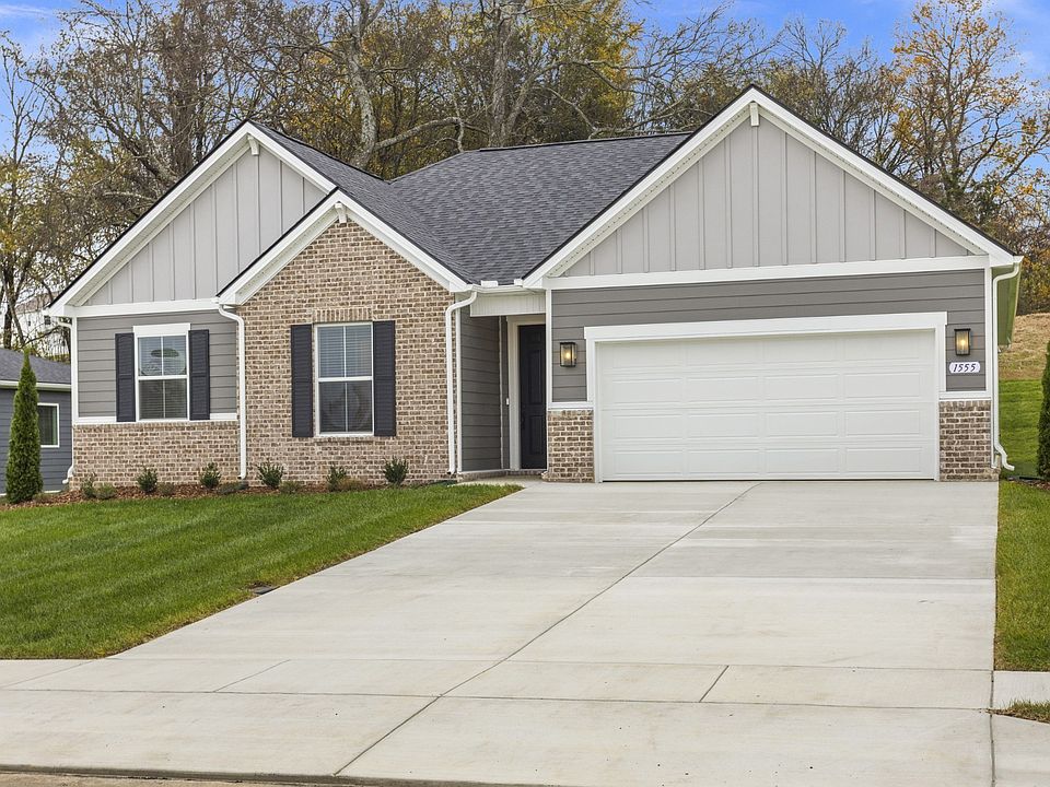 1st image of 1546 Oak Springs Dr