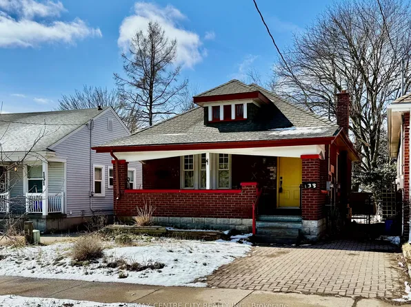 133 Arundell St, London, ON N5Z 2K1
