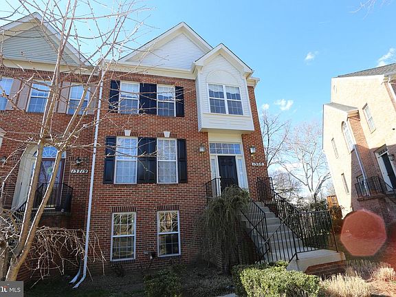 2nd image of 13717 Lambertina Pl