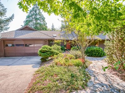 1375 Greenmeadows Way, Ashland, OR, 97520
