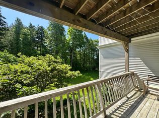 1 High St APT 2, Camden, ME 04843