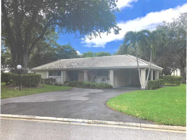807 Cypress Blvd #V52, Pompano Beach, FL 33069