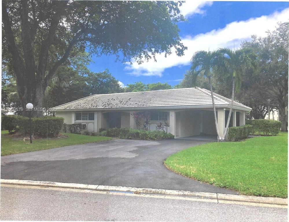 807 Cypress Blvd #V52, Pompano Beach