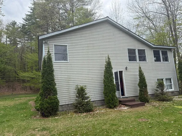 28 Campney Ln, Fort Ann, NY 12827