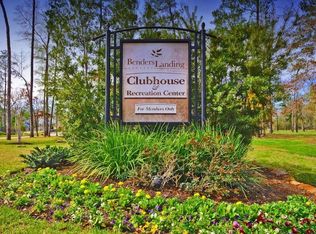 5403 Pinewood Meadows Ln, Spring, TX 77386